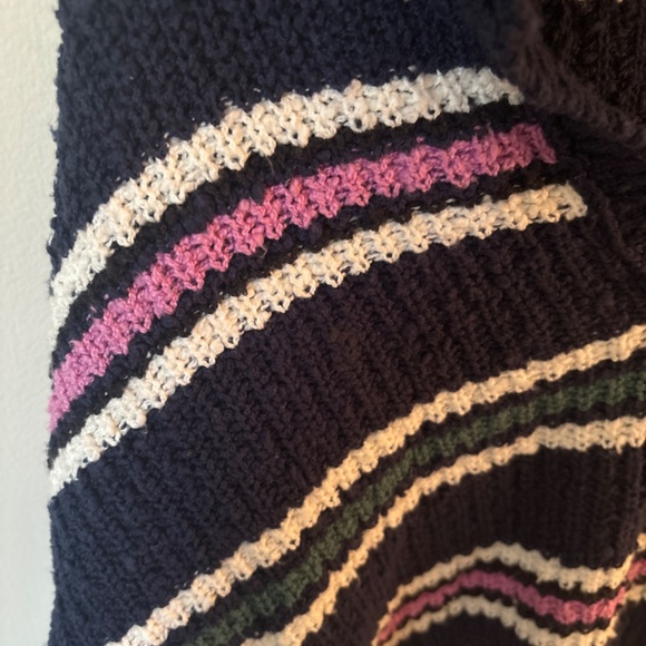 Free People sweater - Picture 3 of 4